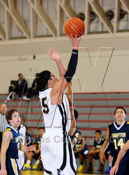 Thumbnail 2 in Foothill vs. Shafter (Kern Shools Shootout) photogallery.