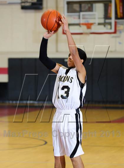 Thumbnail 1 in Foothill vs. Shafter (Kern Shools Shootout) photogallery.