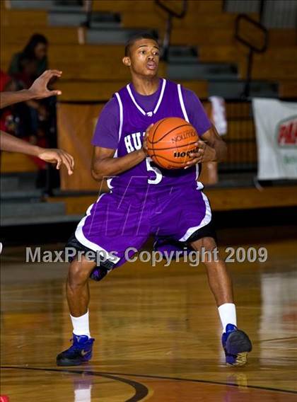 Thumbnail 2 in Humble @ Alief Taylor (McDonalds Texas Invitational) photogallery.
