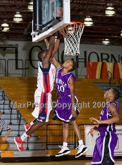 Thumbnail 1 in Humble @ Alief Taylor (McDonalds Texas Invitational) photogallery.