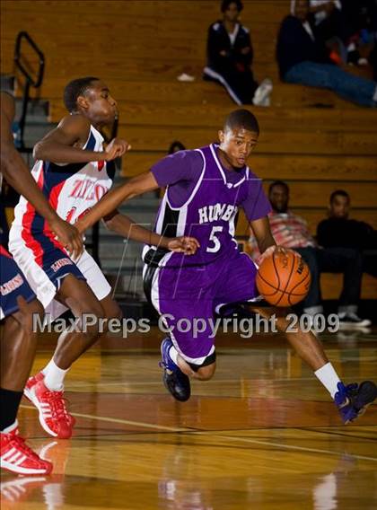 Thumbnail 1 in Humble @ Alief Taylor (McDonalds Texas Invitational) photogallery.