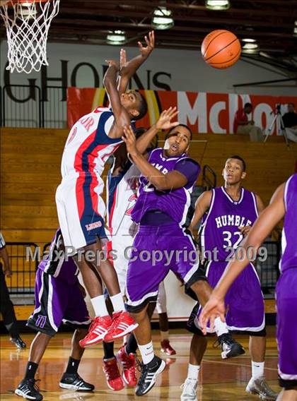 Thumbnail 2 in Humble @ Alief Taylor (McDonalds Texas Invitational) photogallery.