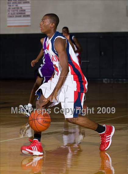 Thumbnail 2 in Humble @ Alief Taylor (McDonalds Texas Invitational) photogallery.