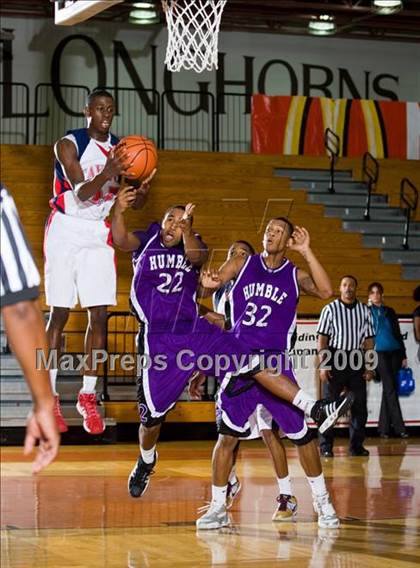 Thumbnail 3 in Humble @ Alief Taylor (McDonalds Texas Invitational) photogallery.