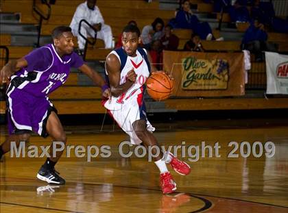 Thumbnail 1 in Humble @ Alief Taylor (McDonalds Texas Invitational) photogallery.