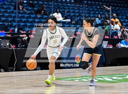Thumbnail 3 in Langston Hughes vs. River Ridge (GHSA 5A Championship) photogallery.