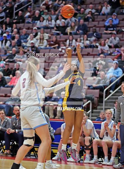 Thumbnail 1 in Loyalsock Township vs. Shady Side Academy (PIAA 3A Championship) photogallery.