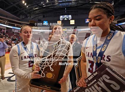 Thumbnail 3 in Loyalsock Township vs. Shady Side Academy (PIAA 3A Championship) photogallery.