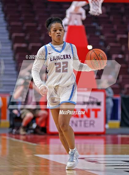 Thumbnail 2 in Loyalsock Township vs. Shady Side Academy (PIAA 3A Championship) photogallery.
