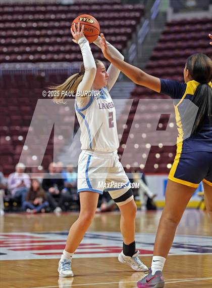 Thumbnail 3 in Loyalsock Township vs. Shady Side Academy (PIAA 3A Championship) photogallery.