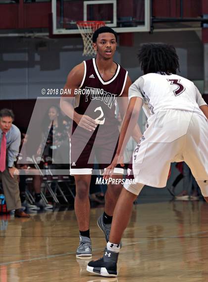 Thumbnail 1 in Fulton vs Alcoa (R2AA Championship) photogallery.
