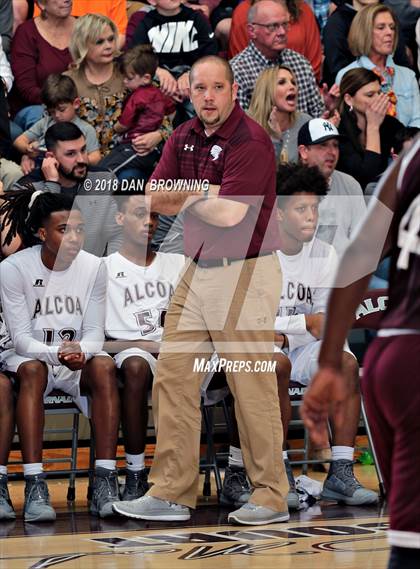 Thumbnail 3 in Fulton vs Alcoa (R2AA Championship) photogallery.