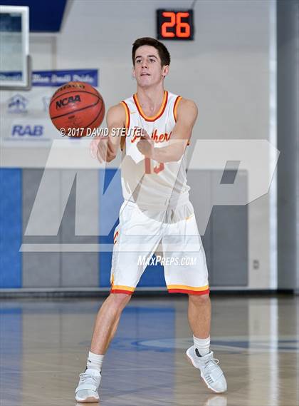 Thumbnail 3 in Wood vs. Chico (Les Curry Invitational) photogallery.