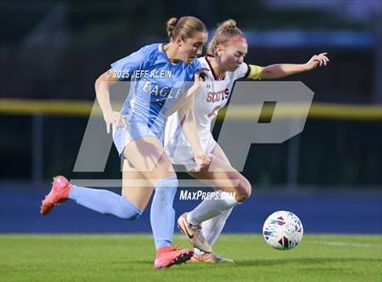 Thumbnail 2 in St. John Paul II Academy vs Saint Andrew's (FHSAA 2A District 13 Final) photogallery.