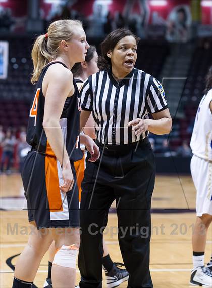 Thumbnail 1 in Bishop Guilfoyle vs. Clarion Area (PIAA Class A Quarterfinal) photogallery.