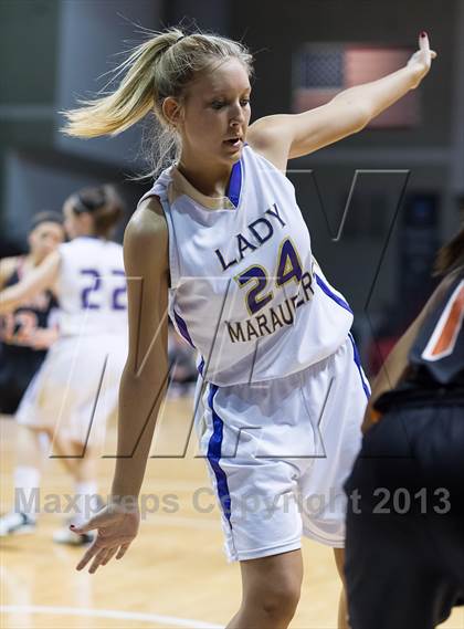 Thumbnail 3 in Bishop Guilfoyle vs. Clarion Area (PIAA Class A Quarterfinal) photogallery.