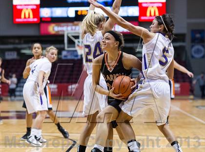 Thumbnail 3 in Bishop Guilfoyle vs. Clarion Area (PIAA Class A Quarterfinal) photogallery.