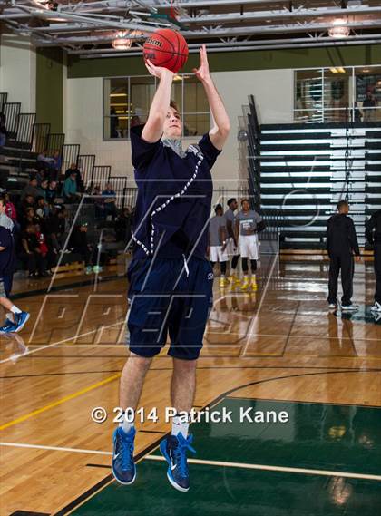 Thumbnail 2 in Washington-Lee @ Wakefield (George Long Holiday Hoops Tournament) photogallery.