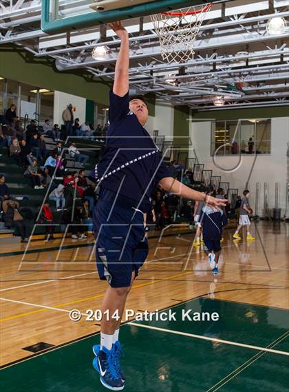 Thumbnail 2 in Washington-Lee @ Wakefield (George Long Holiday Hoops Tournament) photogallery.