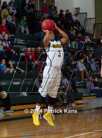 Thumbnail 2 in Washington-Lee @ Wakefield (George Long Holiday Hoops Tournament) photogallery.