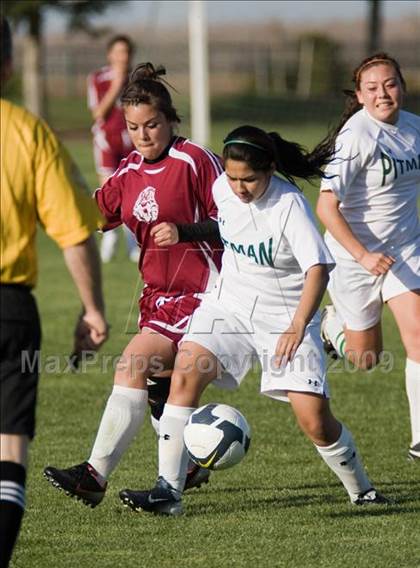 Thumbnail 1 in Los Banos @ Pitman photogallery.