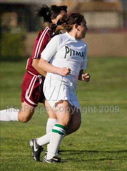 Thumbnail 3 in Los Banos @ Pitman photogallery.