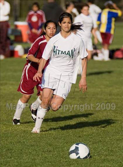 Thumbnail 2 in Los Banos @ Pitman photogallery.