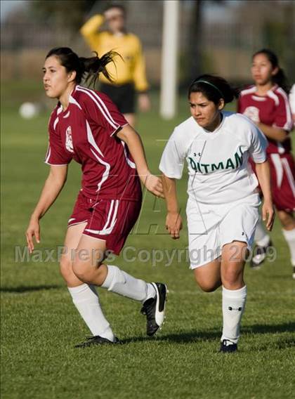 Thumbnail 3 in Los Banos @ Pitman photogallery.