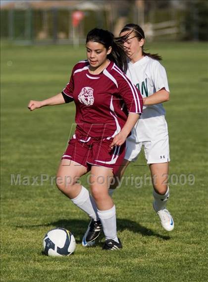Thumbnail 3 in Los Banos @ Pitman photogallery.