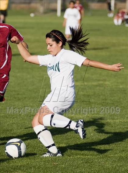 Thumbnail 3 in Los Banos @ Pitman photogallery.