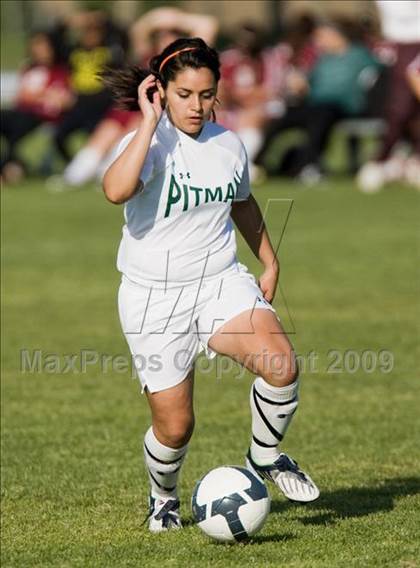 Thumbnail 3 in Los Banos @ Pitman photogallery.