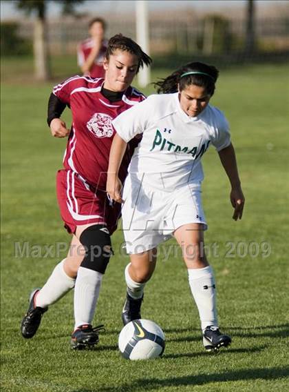Thumbnail 3 in Los Banos @ Pitman photogallery.
