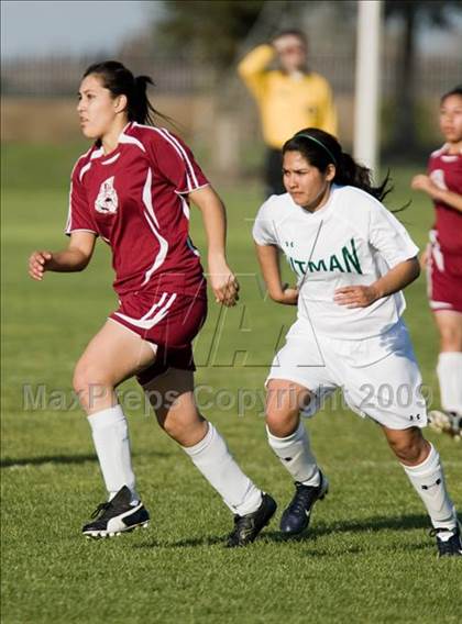 Thumbnail 1 in Los Banos @ Pitman photogallery.