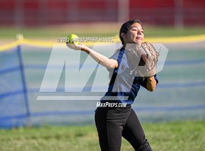 Thumbnail 3 in Sylmar vs Arleta (Spring Fling Tournament) photogallery.