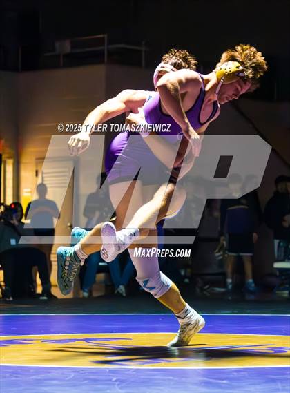 Thumbnail 1 in Grand Island v Kearney photogallery.