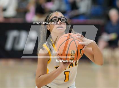 Thumbnail 3 in Democracy Prep Agassi Campus vs. Mt. Zion Prep Academy (Nike Tournament of Champions) photogallery.