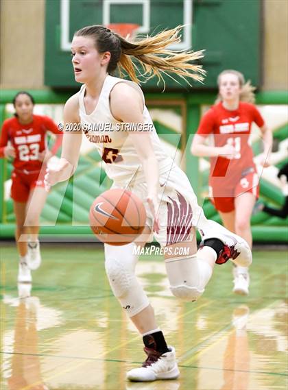 Thumbnail 3 in Regis Jesuit vs. Cardinal Newman (MLK Showcase) photogallery.