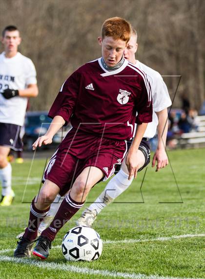Thumbnail 1 in North Haven vs Avon (CIAC Class L 1st Round) photogallery.