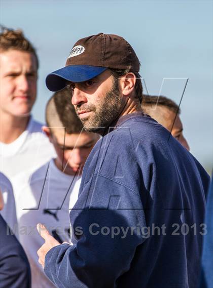 Thumbnail 3 in North Haven vs Avon (CIAC Class L 1st Round) photogallery.