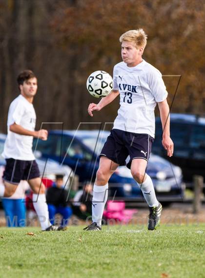 Thumbnail 2 in North Haven vs Avon (CIAC Class L 1st Round) photogallery.