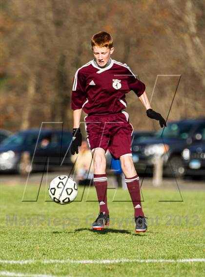 Thumbnail 3 in North Haven vs Avon (CIAC Class L 1st Round) photogallery.
