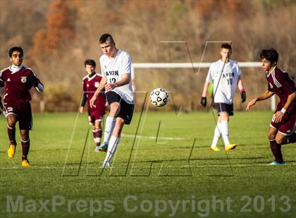 Thumbnail 3 in North Haven vs Avon (CIAC Class L 1st Round) photogallery.