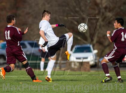 Thumbnail 2 in North Haven vs Avon (CIAC Class L 1st Round) photogallery.