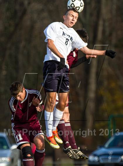 Thumbnail 3 in North Haven vs Avon (CIAC Class L 1st Round) photogallery.