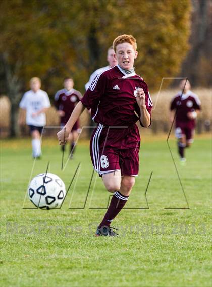Thumbnail 2 in North Haven vs Avon (CIAC Class L 1st Round) photogallery.