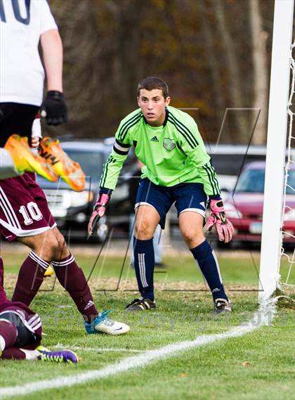 Thumbnail 1 in North Haven vs Avon (CIAC Class L 1st Round) photogallery.