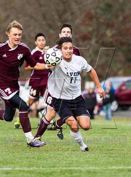 Thumbnail 3 in North Haven vs Avon (CIAC Class L 1st Round) photogallery.
