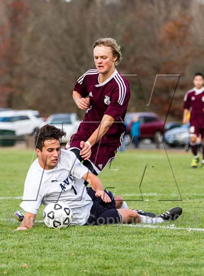 Thumbnail 2 in North Haven vs Avon (CIAC Class L 1st Round) photogallery.