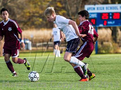 Thumbnail 1 in North Haven vs Avon (CIAC Class L 1st Round) photogallery.