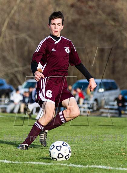 Thumbnail 1 in North Haven vs Avon (CIAC Class L 1st Round) photogallery.